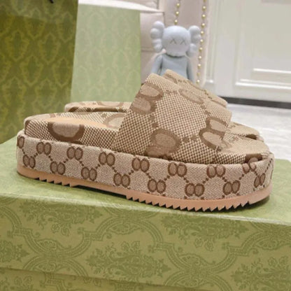 Fashion Sandals slippers Luxury 1025073104