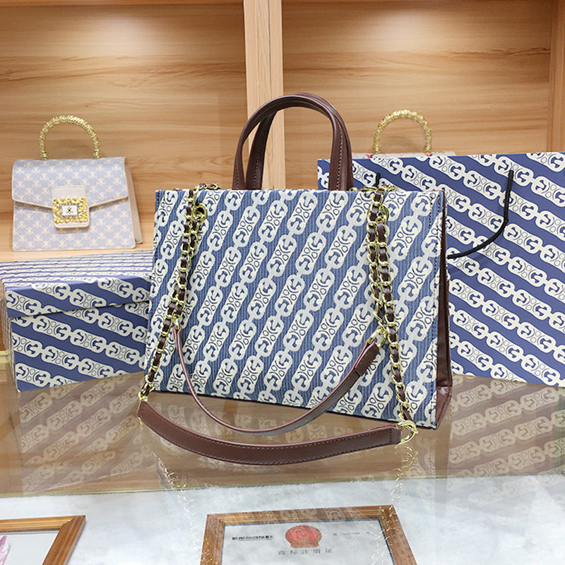 High-end embroidered canvas handbag 2025080815