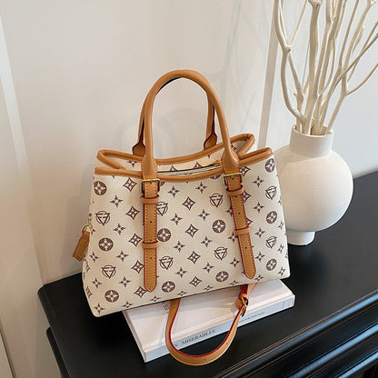 Retro single-shoulder crossbody bag 2025080801