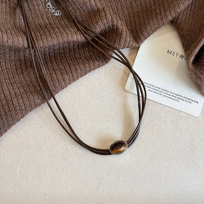 Leather tiger's eye necklace for autumn and winter 2025081113