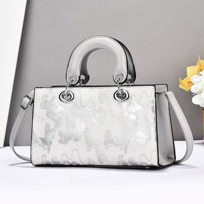 Fashionable handbag with textured shoulder bag 2025080811