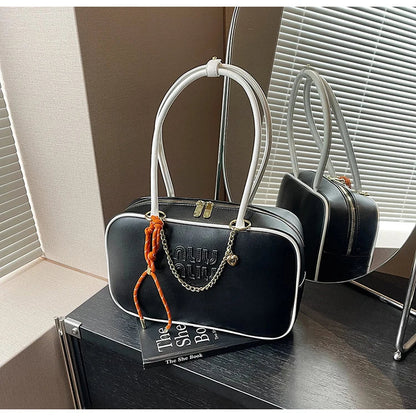 A niche and light luxury single-shoulder Boston bag 2025073003