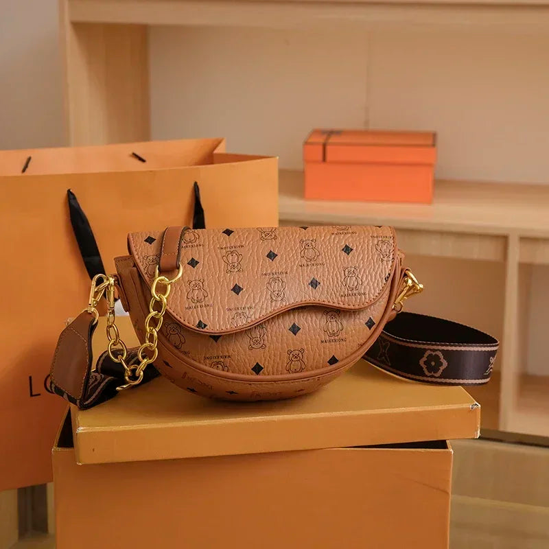 Minimalist retro crossbody bag 2025073108