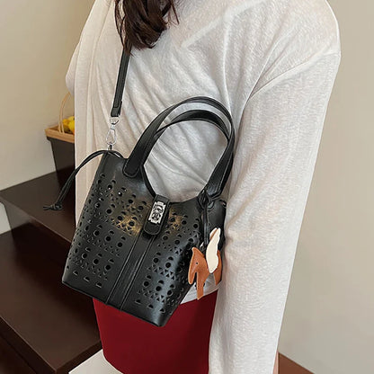 Fashionable bucket buckle bag 2025073005