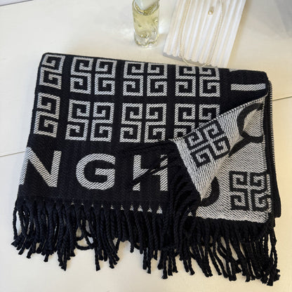 New cashmere scarf—versatile and warm 1025090803