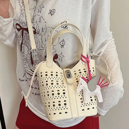Fashionable bucket buckle bag 2025073005