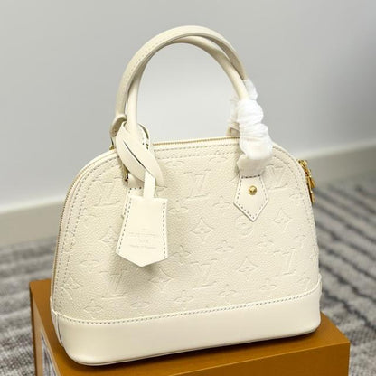 New Fashion Versatile Handbag Crossbody Bag 0725072110