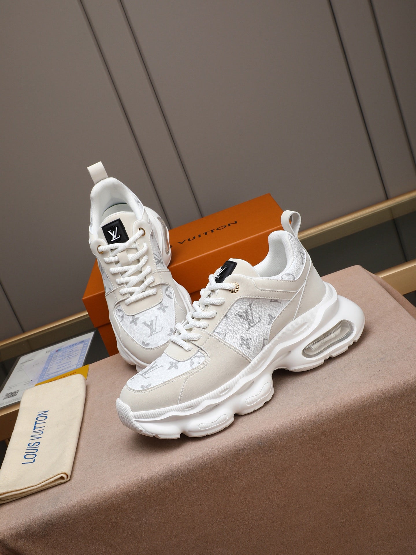 Lvv 25ss Autumn New Printed sports shoes 0725081801