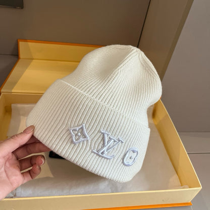 Lvv fashionable knitted cap 07250901102