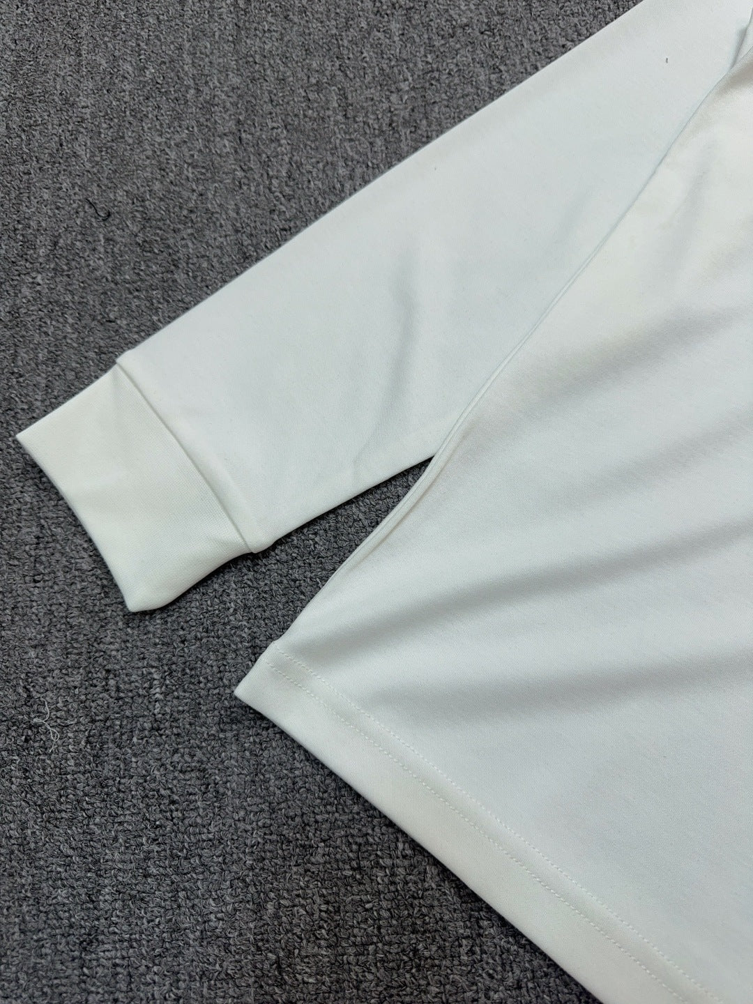 Vsa Autumn and Winter long-sleeved T-shirt 0725092403