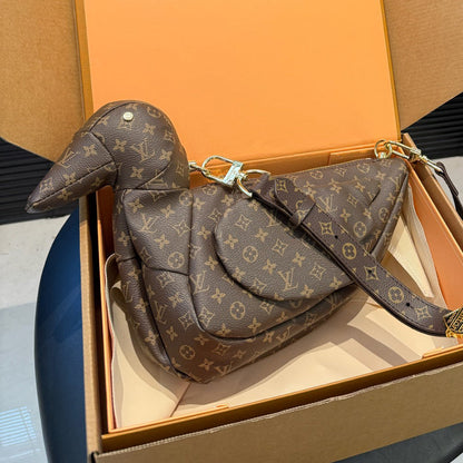 L DUCK BAG Handbag 1025092218