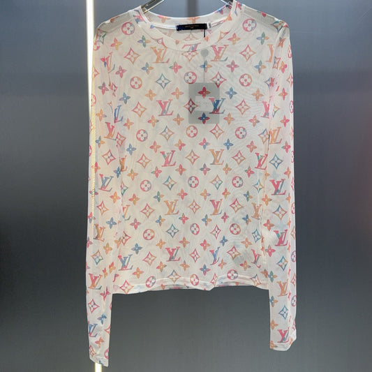 L Fashionable and Versatile Base Layer 1025092305