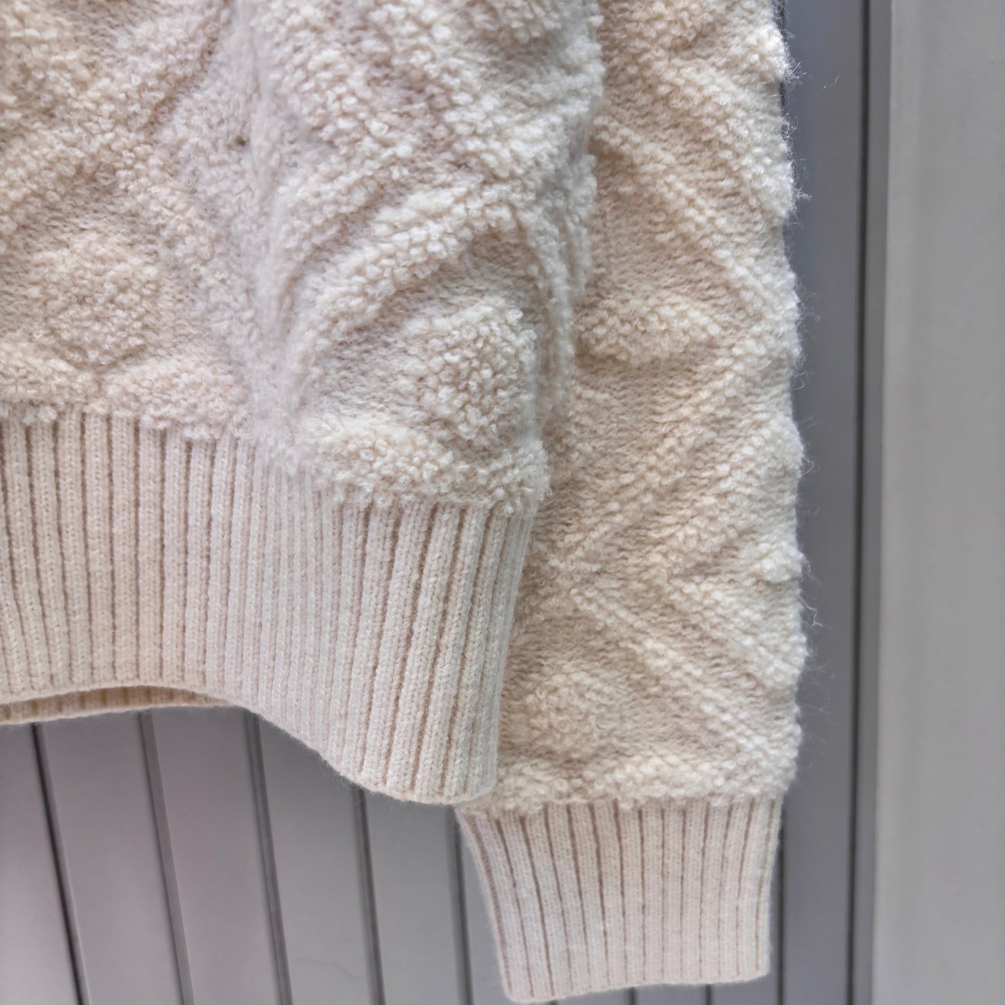 L Cardigan Sweater Jacket 1025092401