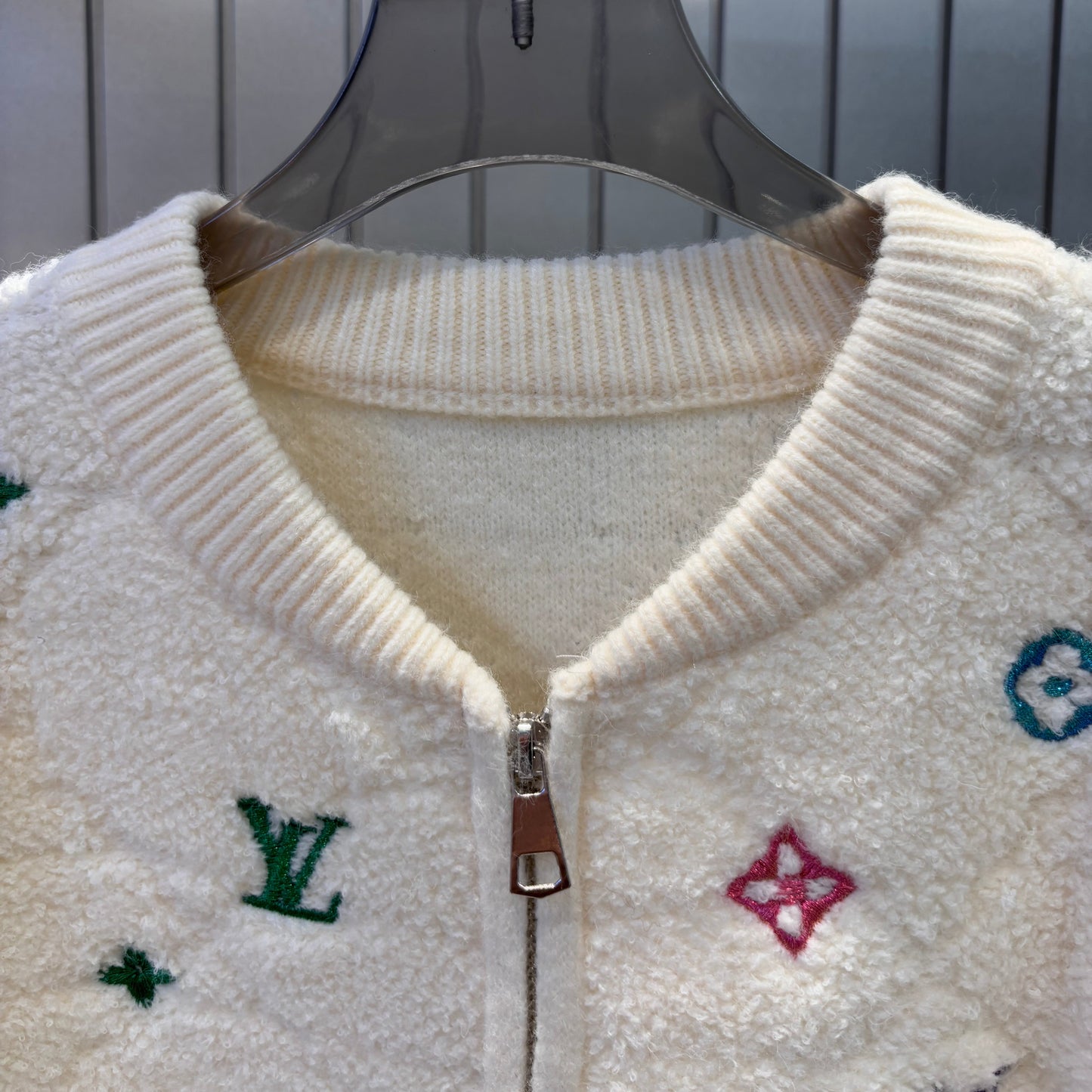 L Cardigan Sweater Jacket 1025092402